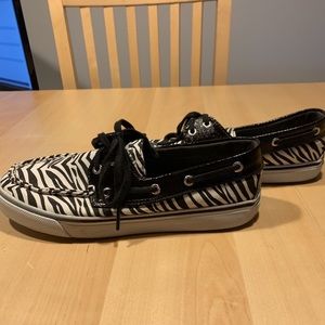 Women’s sperry zebra size 6.5 lightly worn